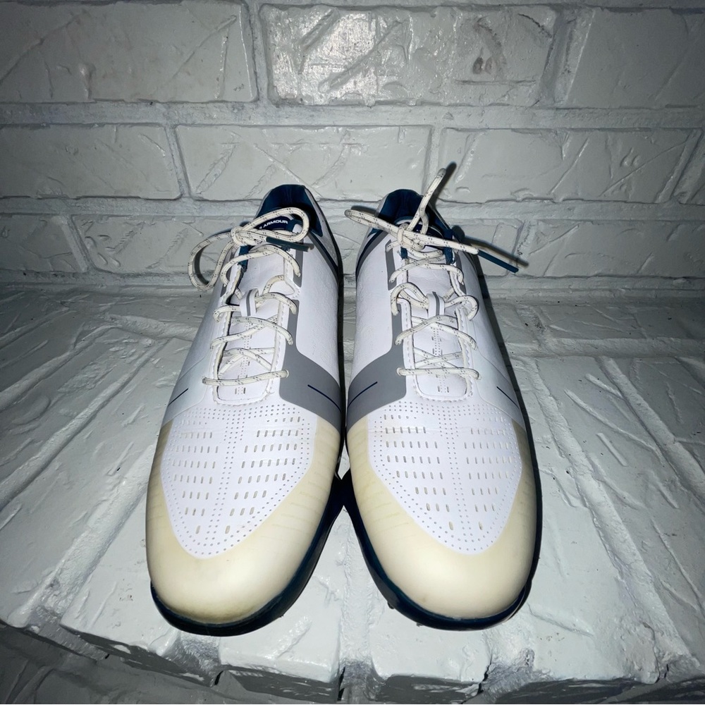 Under armour golf shoes